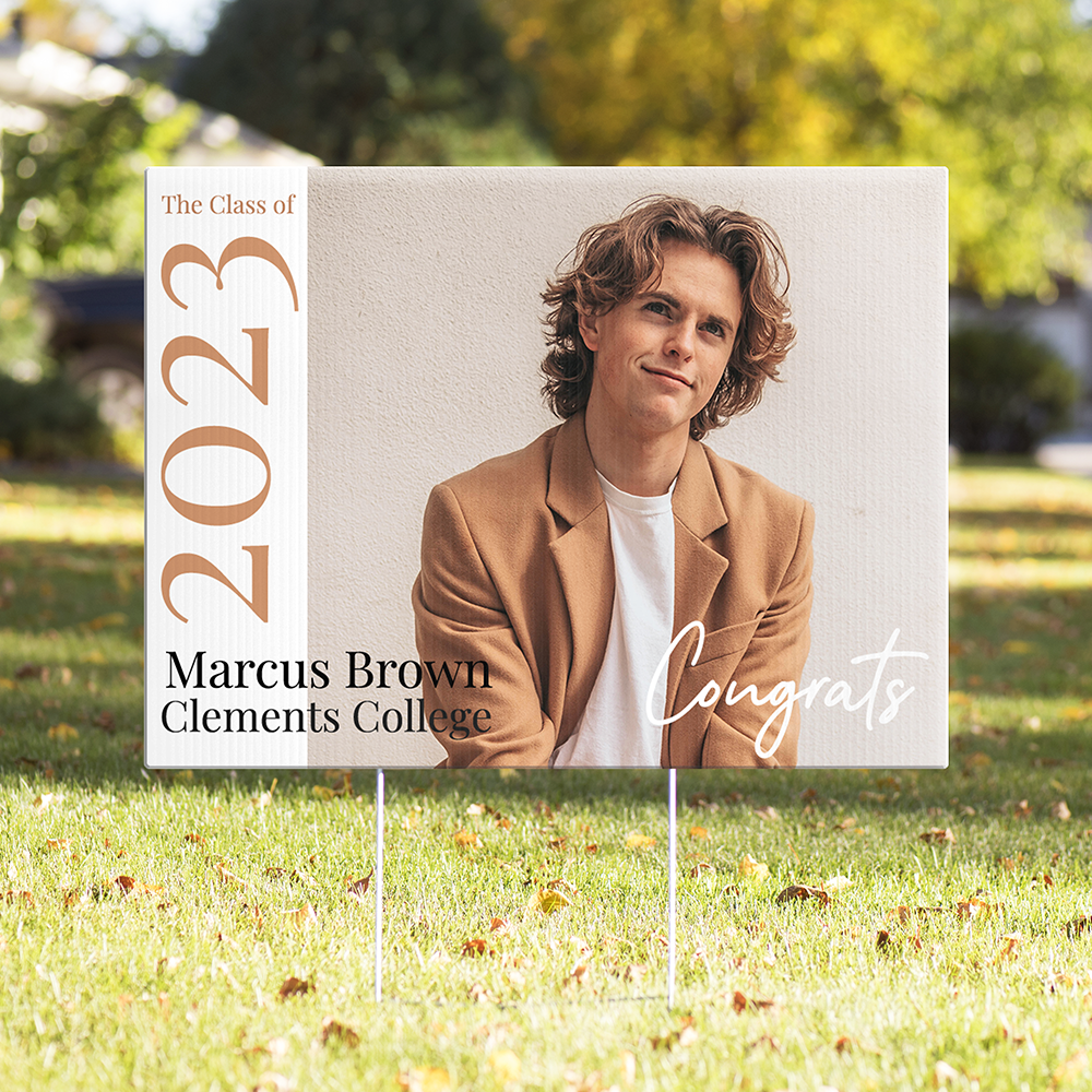 Graduation Yard Sign - Announce Your Grad's Success